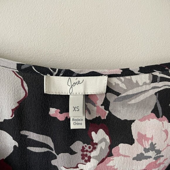 Joie Caviar Odette Silk Floral Print V-Neck Long Sleeve Blouse Black XS - Picture 6 of 7